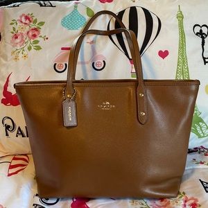 Coach Tote